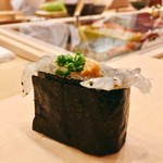 鮨ひがし山 - ▲七貫目:白魚軍艦