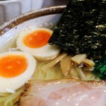 麺屋才蔵 - 鶏味玉しお