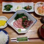 山あじさい - 本鮪のかまとろ刺し定食2500円