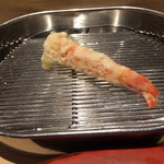 てんぷら 深町 - とてもレアに仕上げられた才巻き海老