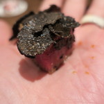 鳥茂 - 牛サーロイン 黒トリュフ乗せ