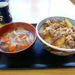 Yoshinoya - 牛丼とけんちん汁