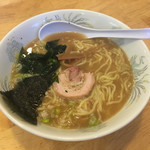 らーめんや ひろ - 醤油ラーメン500円！