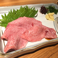 神戸牛焼肉 石田屋。Hanareの上 - 