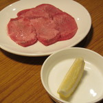 炭火焼肉たけさん亭 - 