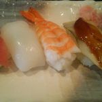 Sushi Resuto Oodai - お寿司は新鮮、肉厚。