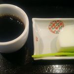 すしレスト大鯛 - 無料の珈琲と杏仁豆腐