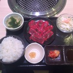 Yakiniku Douraku Kokorottotsuru Gamineten - 