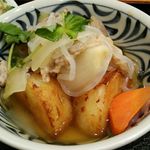 魚河岸 大作  - 肉じゃが風の肉ナシじゃが(笑)