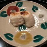 まき村 - 天然虎河豚の腹出しの白子焼き