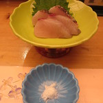 味処 大丸 - 芦屋の塩でいただくのですが、これが凄い塩