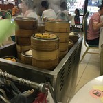 Mei Sum Chinese Dim Sum - 湯気昇るワゴン
