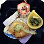 山玄茶 - 『春野菜こごみの天ぷら』:『海老のアーモンド揚げ』の揚げ物と:『いかとワケギの酢味噌和え』:『長芋と鯛の昆布〆(梅肉和え)』など～♪( ^o^)ﾉ