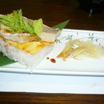 桐壺 - 鯛を載せたお寿司でした。