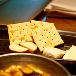 兜 - クラッカー