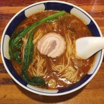 支那麺 はしご - 担々麺（だんだんめん）