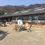 道の駅 花かげの郷まきおか - 外観