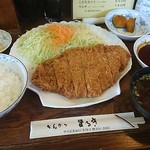 とんかつまるき - 厚切りかつ(ロース)定食 1,850円