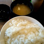 大福家 - ご飯、味噌汁