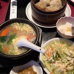 中華餃子坊 - 小籠包+焼売+野菜スープランチ