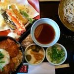 Memboutsurutsuru - 天ぷら＋醤油カツ丼＋蕎麦のセット。