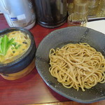 Menya Tsururi - 極上きまぐれつけ麺（牡蠣）