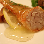 中国料理 丹甫 - 鶏手羽先の詰め物揚げレモンソース