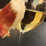 ダイニング・ウイズ・ワイン　そむりえ亭 - 