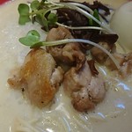 濃厚鶏白湯拉麺 乙 - 濃厚鶏白湯拉麺（豆乳）：アップ