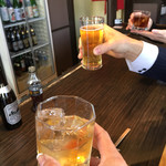 お決まりの乾杯！