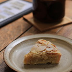 　唯一残ってたタルトはあーもんど