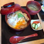 ひらつか蕎香 - かつてないカツ丼