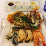 Tha Fish Seafood Restaurant - 