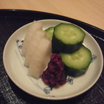 まき村 - 香の物