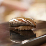 日本橋蛎殻町 すぎた - コハダ