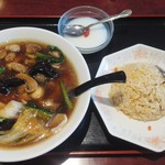 中国料理 酔香園 - 広東麺＋半チャーハンセット