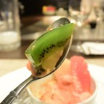 キャトルラパン - キウイは甘いですねぇ～～