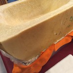 Sale - パルメザンチーズ 20kg〔この中でパスタを和えます〕大人気です！スペチャーレコースで是非！
