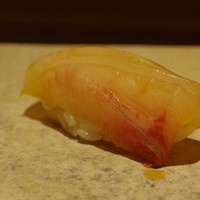 鮨 さいとう - 縞鯵