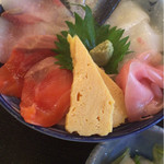 Hamayaki Kaisen Izakaya Daishousuisan - おまかせ海鮮丼