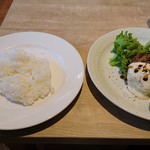 産直野菜と厳選ワインのお店 Wine Bar Hiyake - ハンバーグランチ内容(17-03)