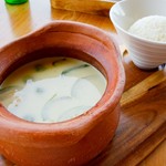 Kitchen Table - グリーンカレー