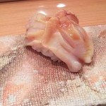 鮨 おさむ - 赤貝