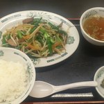 日高屋 - レバニラ炒め定食