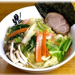 Menya Kanae - 7種類の野菜ラーメン