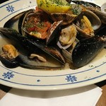 ピッツェリア ダ グランツァ - ムール貝と浅蜊のソテー