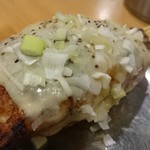 Yakitori Yoneda - つくね塩チーズ