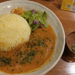 SPICY CURRY 魯珈 - 限定カレー 生カレーリーフ香る！シーフードカレー(南インドスタイル)大盛とラッサムスープ パクチー入り