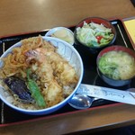 そば処 長岡屋 - 「天丼 (並) (1000円)」、大盛にして+100円