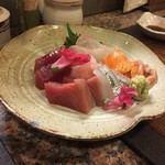 なな治 - 造りの盛り合わせ